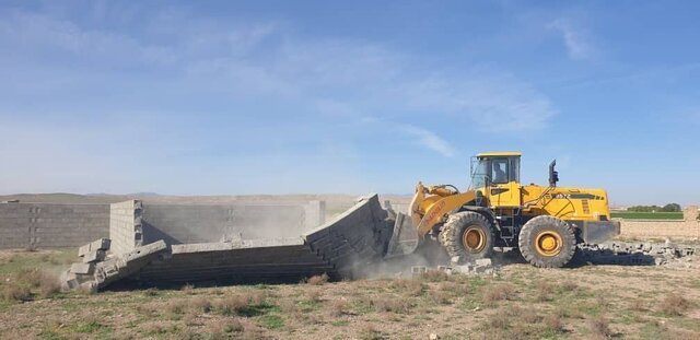 عکس آرشیوی است آزادسازی ۲۳۵ هکتار از اراضی کشاورزی کرج