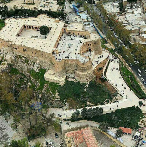 جاذبههای اعجابانگیز خرمآباد از «فلکالافلاک» تا «گرداب سنگی»!