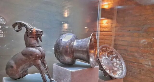 جاذبههای اعجابانگیز خرمآباد از «فلکالافلاک» تا «گرداب سنگی»!