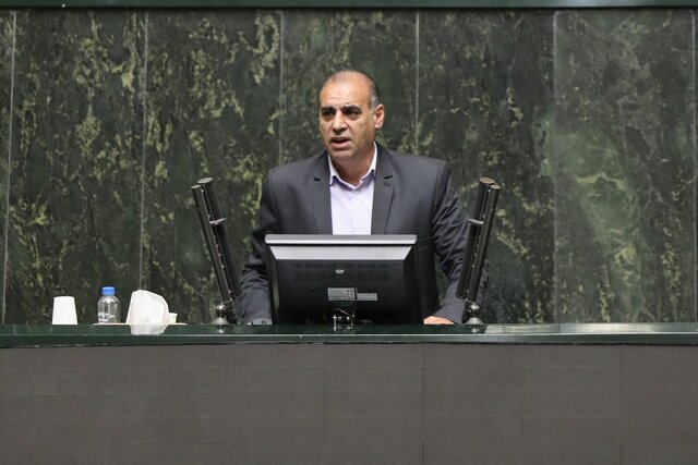 مردم مناطق محروم دیگر طاقت نبود پزشک متخصص را ندارند