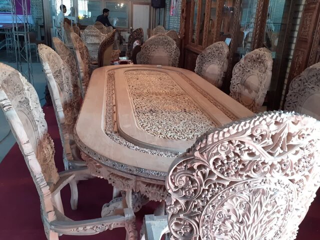 روستای اشترمل، پایتخت منبت گلریز ایران