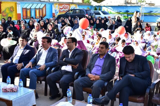 برگزاری جشن شکوفهها در کهگیلویه و بویراحمد با حضور بیش از ۱۴ هزار دانشآموز