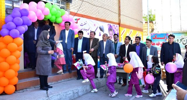 برگزاری جشن شکوفهها در کهگیلویه و بویراحمد با حضور بیش از ۱۴ هزار دانشآموز