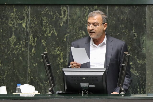 مرادی: پزشکیان وزرای بیانگیزه را کنار بگذارد مرادی: پزشکیان وزرای بیانگیزه را کنار بگذارد