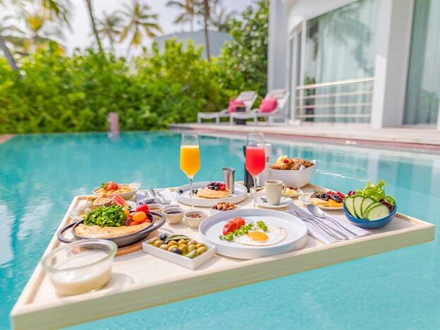 معرفی هتل یوآل، تفاوت و شباهت یوآل و آل