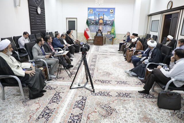 تلاوت هدفمند آیات قرآن باعث هدایت مخاطب میشود