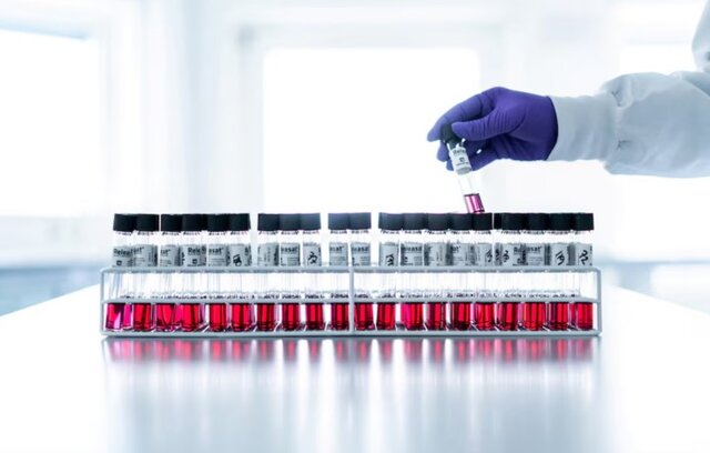 عکس: رویترز تنظیم کننده دارویی اتحادیه اروپا واکسن آبله میمونی را برای نوجوانان تایید کرد