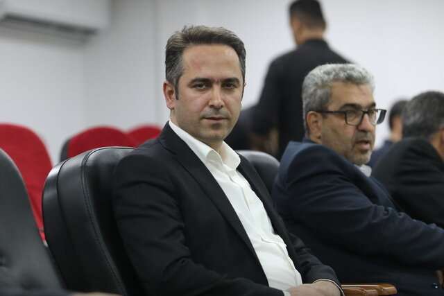 علی خطیر: اگر بازی مساوی میشد داور پاسخگو بود؟ علی خطیر: اگر بازی مساوی میشد داور پاسخگو بود؟