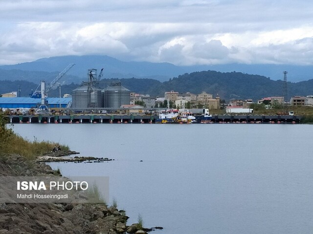 آغاز لایروبی بندر آستارا در پی ضربالاجل دو ماهه بازرس کل استان گیلان