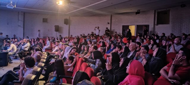 از برگزاری جشنوارههای موسیقی دانشآموزی و هنرمندان حمایت میکنیم