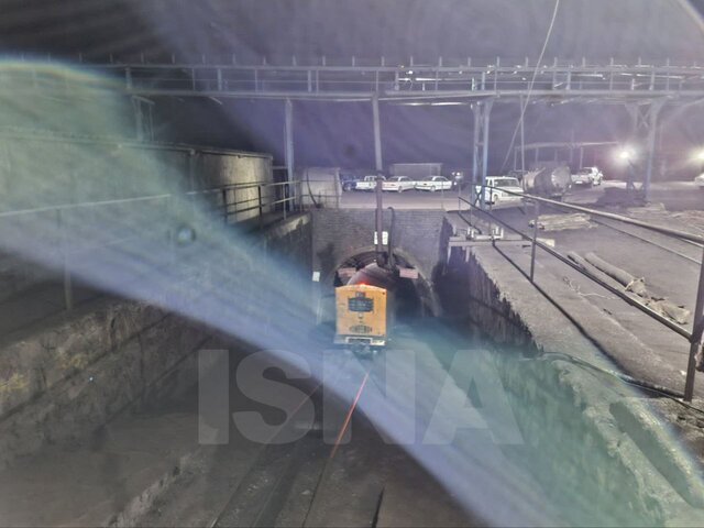 تصویری از فضای معدن زغالسنگ معدنجوی طبس، بعد از انفجار شنبهشب انفجار در معدن زغالسنگ معدنجوی طبس / اطلاعی از وضعیت سلامت ۲۰ معدنچی نیست