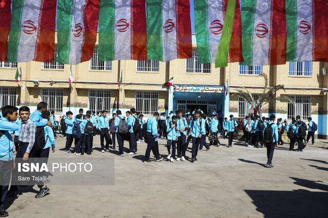زنگ گردشگری در هنرستان دستمالچی کاشان نواخته شد