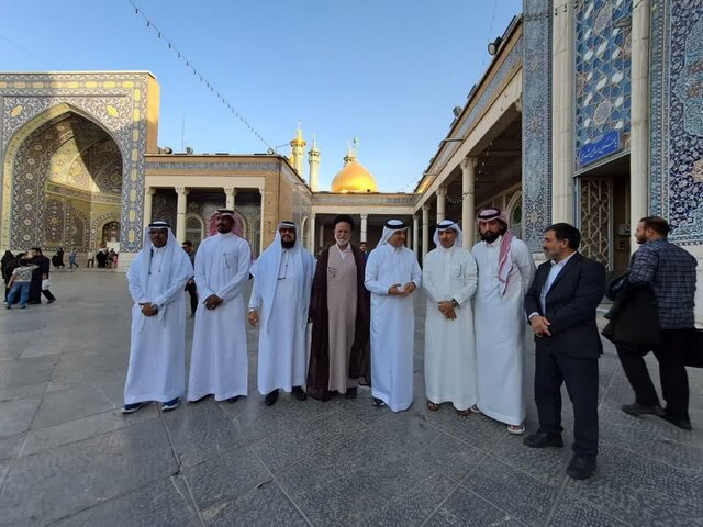 تشرف سفیر عربستان سعودی به حرم مطهر حضرت معصومه (س) تشرف سفیر عربستان سعودی به حرم مطهر حضرت معصومه (س)
