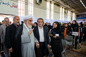 حجت الاسلام محمد محمدی گلپایگانی، رئیس دفتر رهبر معظم انقلاب در آیین بهره‌برداری و رونمایی از طرح‌های ارتقا عدالت آموزشی و پرورشی بنیاد مستضعفان