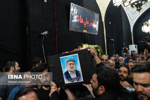 عکس آرشیوی مراسم ختم «رضا سراج» در تهران برگزار شد