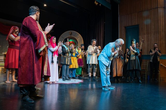 «باغ شبنمای ما» به درگذشتگان معدن طبس تقدیم شد «باغ شبنمای ما» به درگذشتگان معدن طبس تقدیم شد