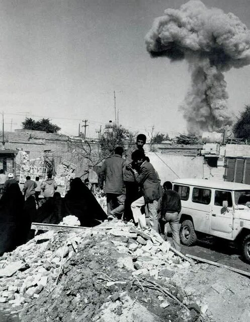اگر از جنگ نوشته باشی... اگر از جنگ نوشته باشی...