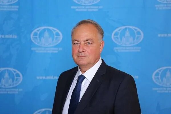 آلکساندر روداکوف، سفیر روسیه در بیروت روسیه از شهروندانش خواست لبنان را سریعا ترک کنند