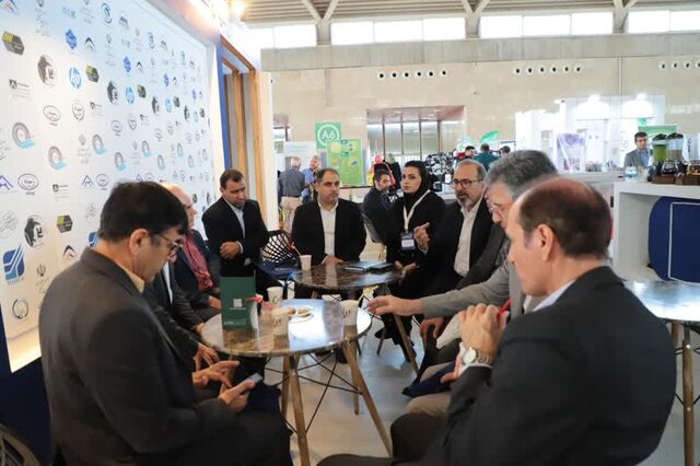 غرفه کرمان در نمایشگاه بینالمللی کشاورزی برپا شد غرفه کرمان در نمایشگاه بینالمللی کشاورزی برپا شد