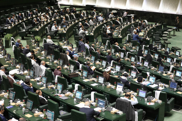 شرایط تمدید مهلت اخذ رأی در انتخابات شوراها تعیین شد شرایط تمدید مهلت اخذ رأی در انتخابات شوراها تعیین شد