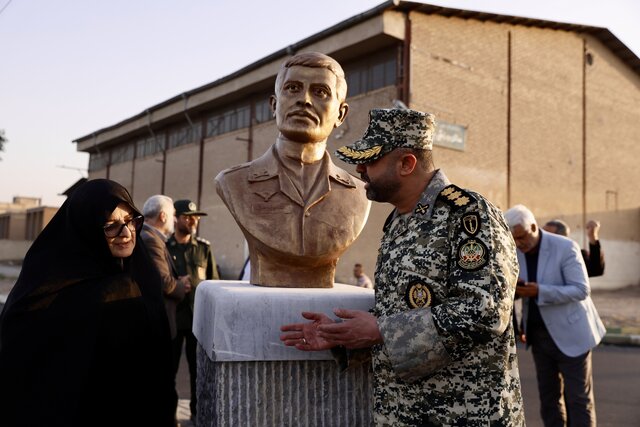 سردیس شهید سرلشکر طرق رونمایی شد