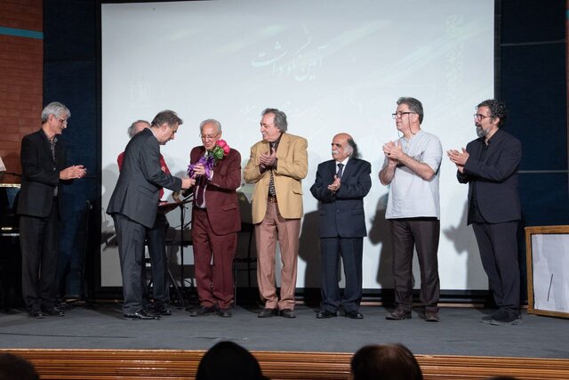 مراسمی برای ۸۰ سالگی میلاد کیایی / مردی که با رتبهبندی در موسیقی مخالف است