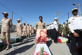 پیکر ۹۸ شهید دفاع مقدس از مرز شلمچه وارد کشور شد