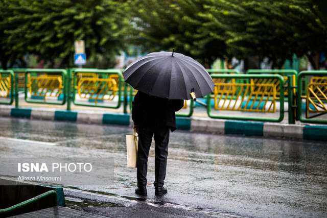 رگبار و رعد و برق در ۲۶ استان/ وزش باد شدید در ۲۳ استان