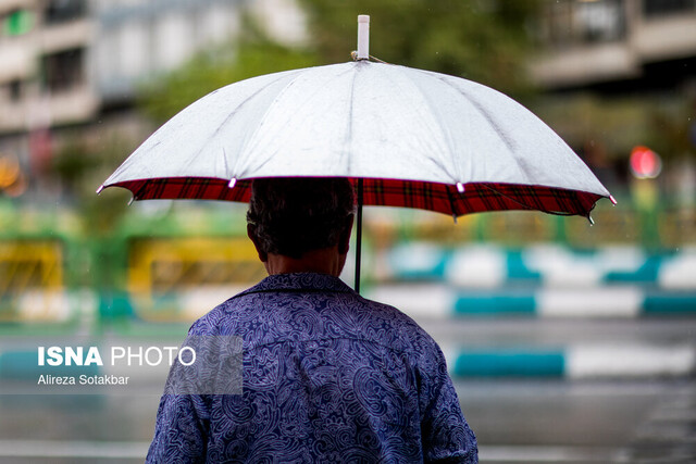 عکس آرشیوی است. بارش باران تا پایان هفته در اغلب مناطق کشور/کاهش محسوس دما بویژه در نوار شمالی