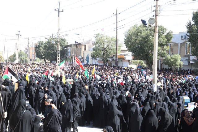 اجتماع مردم کرمانشاه در محکومیت ترور دبیرکل حزبالله لبنان