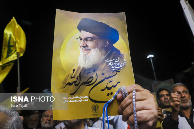 عکس تزئینی ست برگزاری بزرگداشت سید جبهه مقاومت در دانشگاه علوم پزشکی استان سمنان