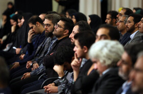 دیدار جمعی از نخبگان، استعدادهای برتر علمی و رتبههای برتر کنکور با رهبر انقلاب