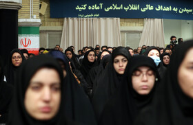 دیدار جمعی از نخبگان، استعدادهای برتر علمی و رتبههای برتر کنکور با رهبر انقلاب