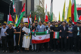 راهپیمایی دانشجویی در حمایت از رزمندگان مقاومت و عملیات وعده صادق ۲