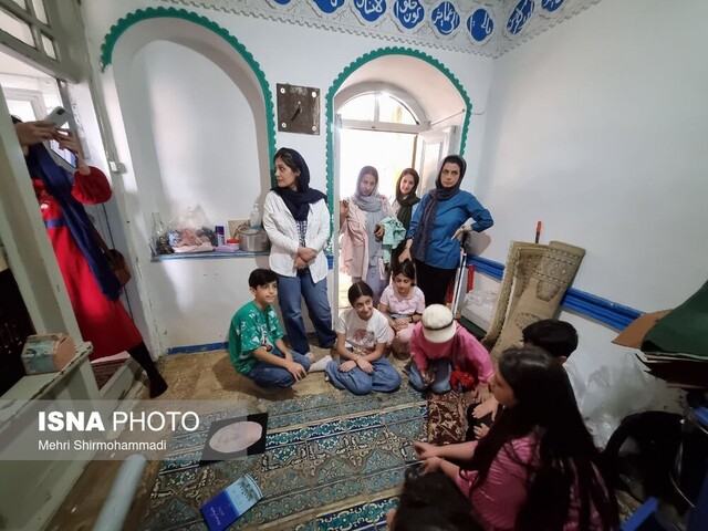 رشت گردی مادران و کودکان در «محله باقرآباد» رشت