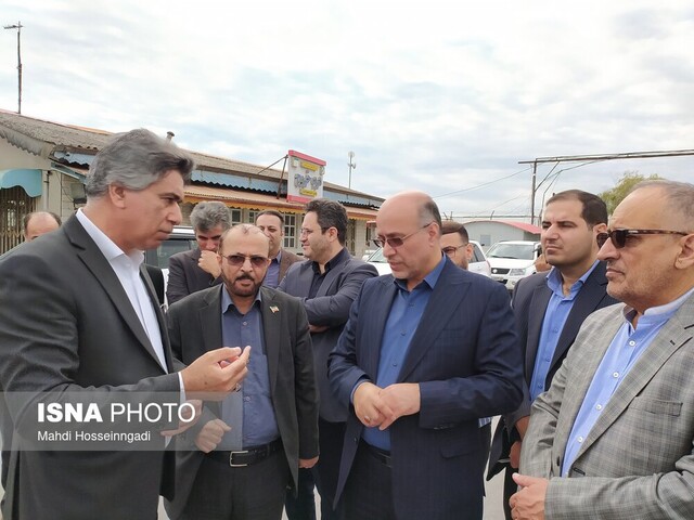 بازدید معاون اقتصادی استاندار گیلان و مدیران کل استان از زیرساختهای مرزی آستارا