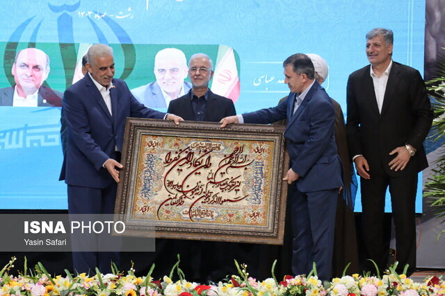 هادی حق شناس به عنوان استاندار گیلان معارفه شد