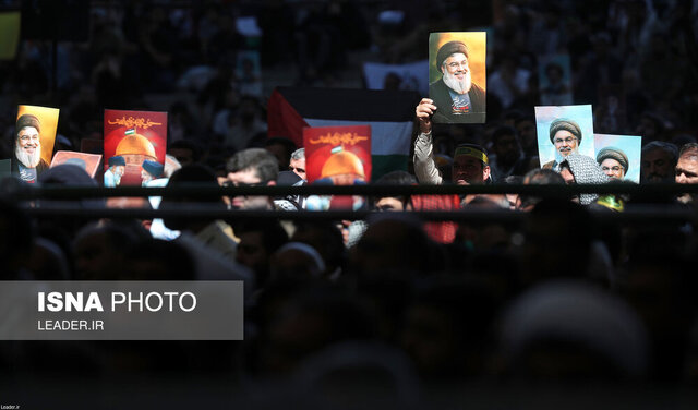 عطوان: آیتالله خامنهای در اوج قدرت خطبه خواند