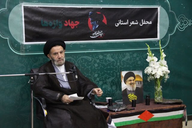 شعر در خدمت مفاهیم ارزشی و انقلابی قرار گیرد شعر در خدمت مفاهیم ارزشی و انقلابی قرار گیرد