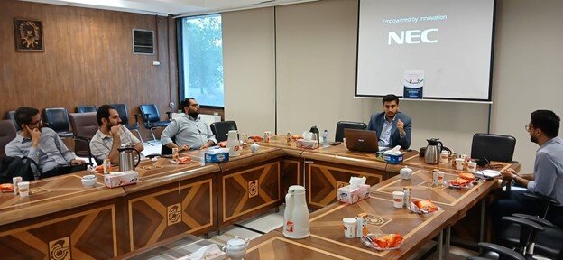 چرا اسناد توسعه صنعتی در ایران  عملیاتی نمیشوند؟ چرا اسناد توسعه صنعتی در ایران  عملیاتی نمیشوند؟