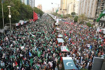 تظاهرات بزرگ همبستگی با فلسطین در کراچی پاکستان