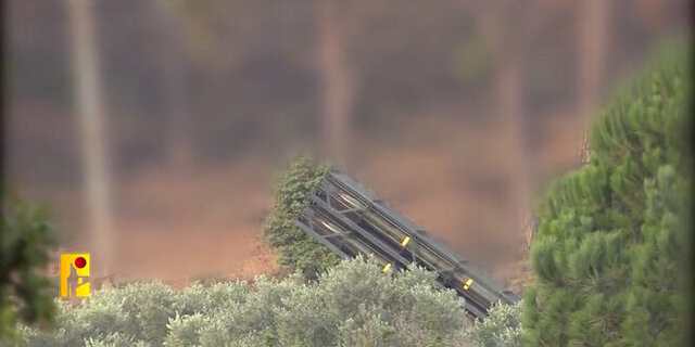 حمله موشکی حزبالله لبنان به تانک صهیونیستها حمله موشکی حزبالله لبنان به تانک صهیونیستها