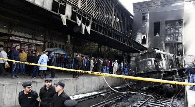 عکس تزئینی است مصدومیت دهها نفر در پی تصادف ۲ قطار در مصر