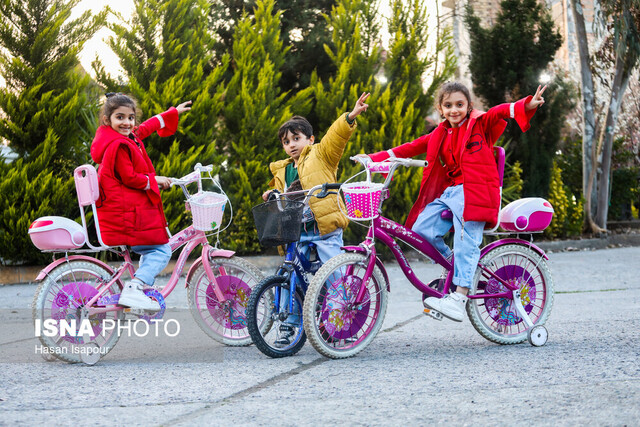 لزوم آشنایی کودکان با حقوق و جامعه‌ قانون‌مدار