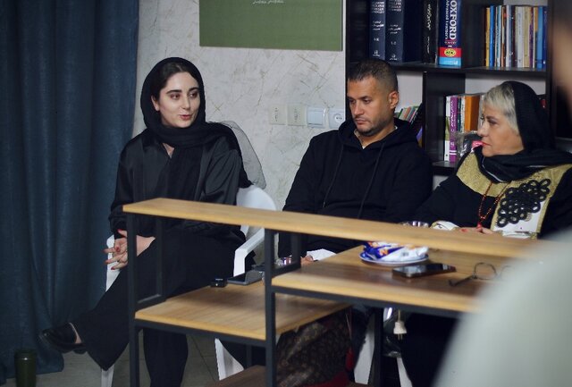 رابعه اسکویی: تئاتر کار میکنم تا جوان شوم