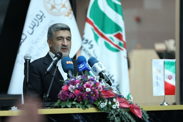 آغاز حمایت از سهامداران خرد/ کمک دولت و بانک مرکزی به بازار سرمایه آغاز حمایت از سهامداران خرد/ کمک دولت و بانک مرکزی به بازار سرمایه