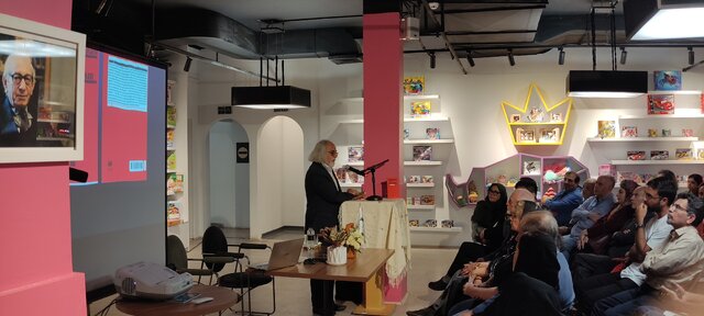 میرشمسالدین ادیب سلطانی، شرف زبان و اندیشه پارسی بود