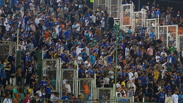 عصبانیترین روی هواداران استقلال عصبانیترین روی هواداران استقلال