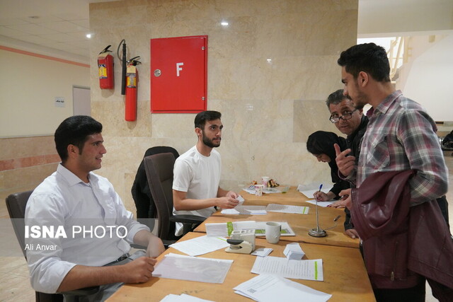 پذیرش بیش از ۱۰ هزار دانشجو در دانشگاه آزاد اسلامی لرستان پذیرش بیش از ۱۰ هزار دانشجو در دانشگاه آزاد اسلامی لرستان