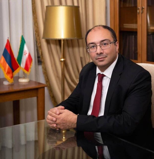 ارمنستان میتواند پل ایران به بازار اوراسیا باشد/ هرگونه کریدور فراسرزمینی غیرقابلقبول است